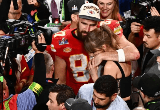 Taylor Swift Celebrates Boyfriend Travis Kelce's Super Bowl Win